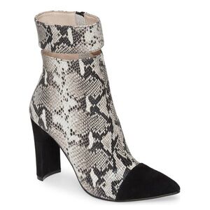 NWOT 42 Gold Kiki Pointed Toe Snakeskin Embossed Suede Heeled Booties Size 7.5M